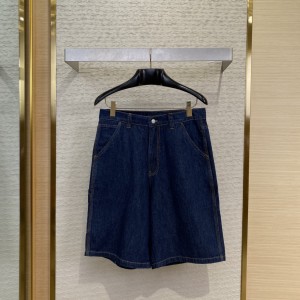 「#9552」Prada shorts
