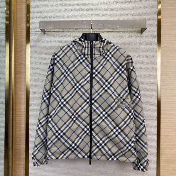 「#8423」 Burberry jakcet; Reversible jacket