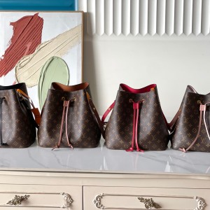 「#20045」Louis Vuitton Bags; Chip 