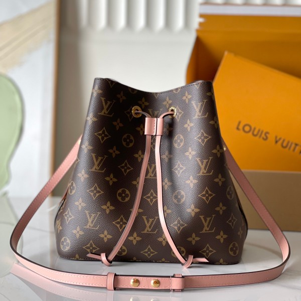 「#20046」Louis Vuitton Bags; Chip M44022（26 x 27 x 22cm