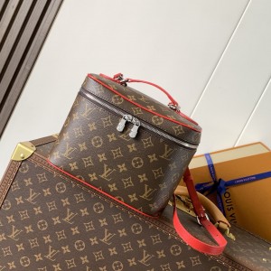 「#20056」Louis Vuitton Bags; Chip M12671 (18 x 14.5 x 24 cm