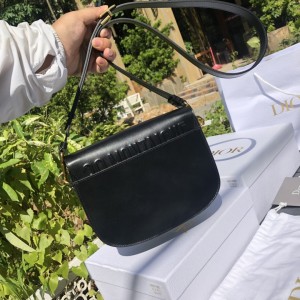 「#22528」Dior Bags  (18×14×5cm