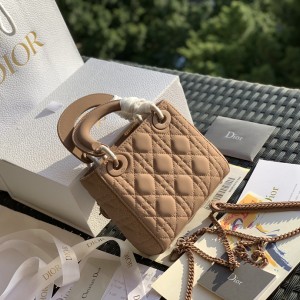 「#22550」Dior Bags  (17×15×7cm