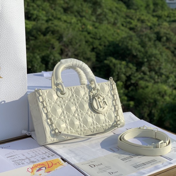 「#22570」Dior Bags  (26×13.5×5cm