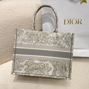 「#22590」Dior Bags  (26.5×36×42cm