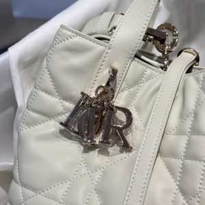 「#22604」Dior Bags  (16×18×12cm