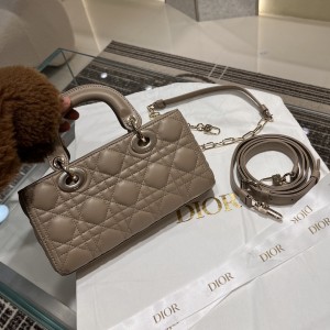 「#22609」Dior Bags (22×12×6cm