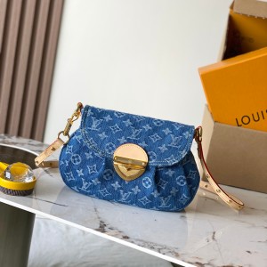 「#20157」Louis Vuitton Bags; Chip M46829 ( 27 x 18 x 3 cm
