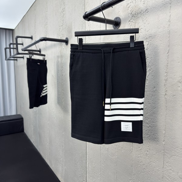「#3051」THOM BRKWNE shorts