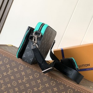 「#20184」Louis Vuitton Bags; Chip M26052 (25.0×18.5×7.0 cm