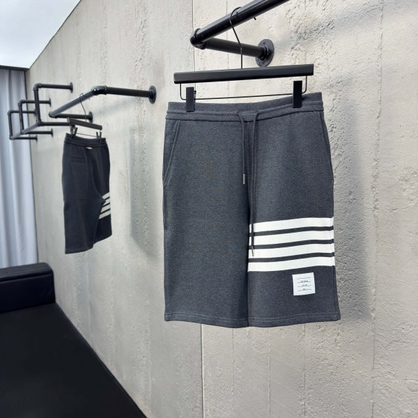 「#3052」THOM BRKWNE shorts