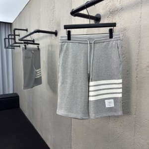 「#3053」THOM BRKWNE shorts