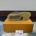「#105」LOUIS VUITTON Trainer