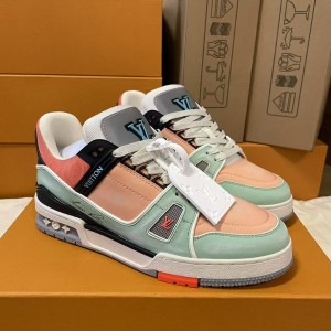 「#108」LOUIS VUITTON Trainer 