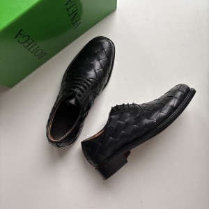 「#957」Bottega Veneta