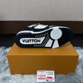 「#104」LOUIS VUITTON Trainer