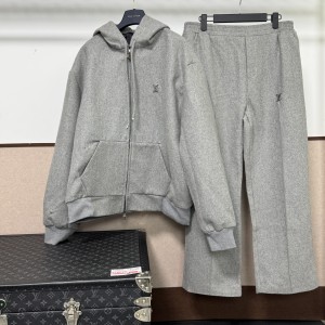 「#10」Louis Vuitton Clothing Set