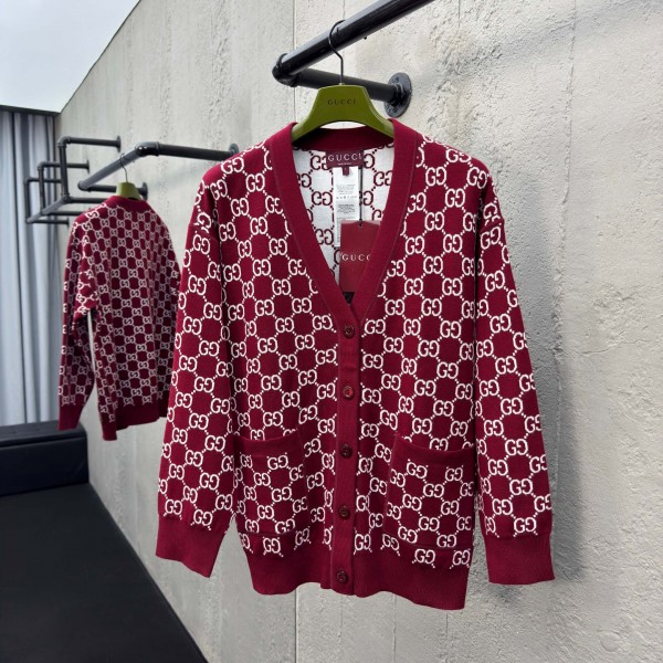 「#2831」Gucci cardigan; sweater