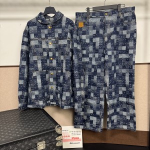 「#10」Louis Vuitton Clothing Set