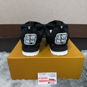 「#100」LOUIS VUITTON Trainer 