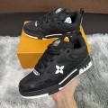 「#100」LOUIS VUITTON Trainer