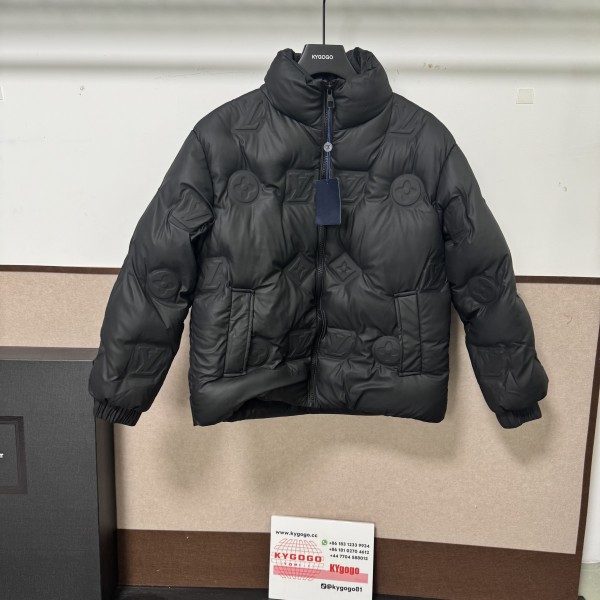 「#1036」Louis Vuitton jacket; down/puffer jacket
