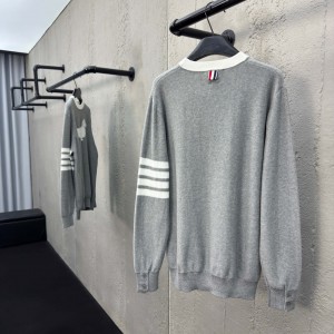 「#3103」THOM BRKWNE sweater