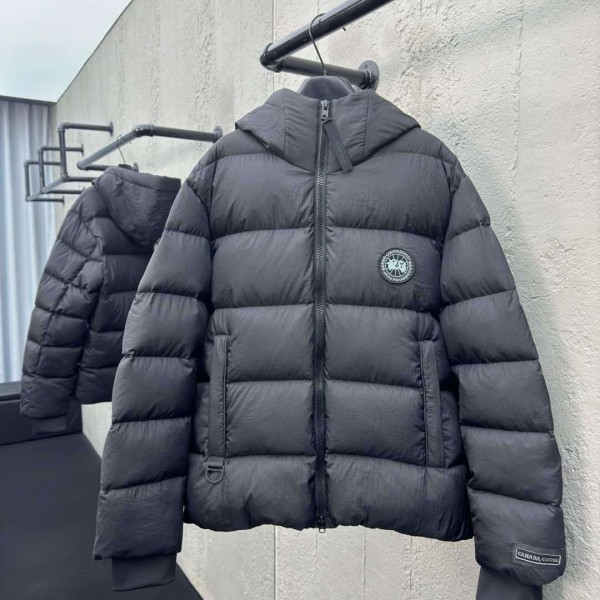 「#4602」Canada goose jacket；down/puff jacket