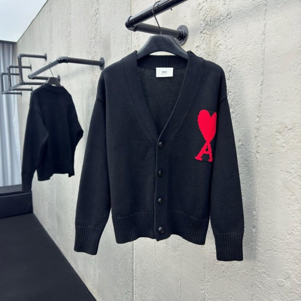 「#5824」 AMI cardigan; sweater