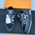 「#370」LOUIS VUITTON Trainer