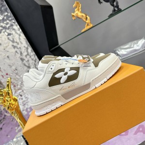 「#246」LOUIS VUITTON Trainer