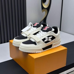 「#251」LOUIS VUITTON Trainer