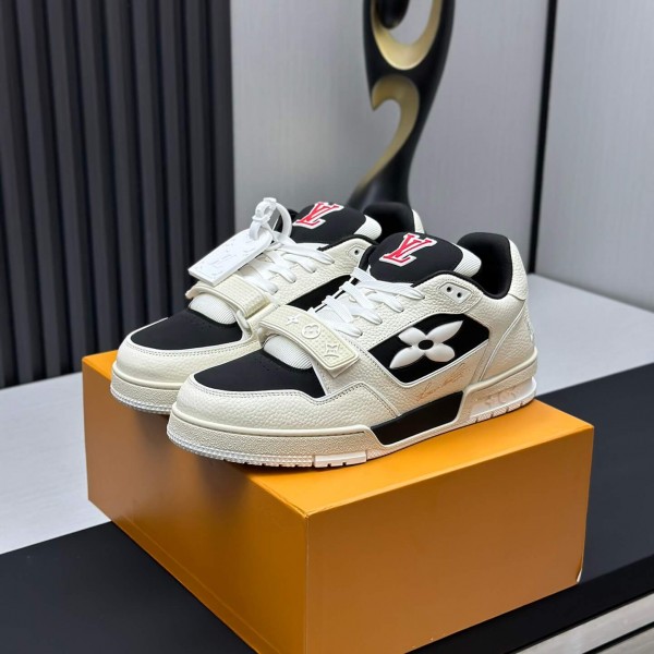 「#251」LOUIS VUITTON Trainer